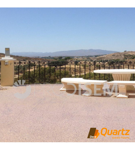 DECK QUARTZ GRANITO FISTERRA - PAVIMENTOS CONTÍNUOS DE QUARTZO